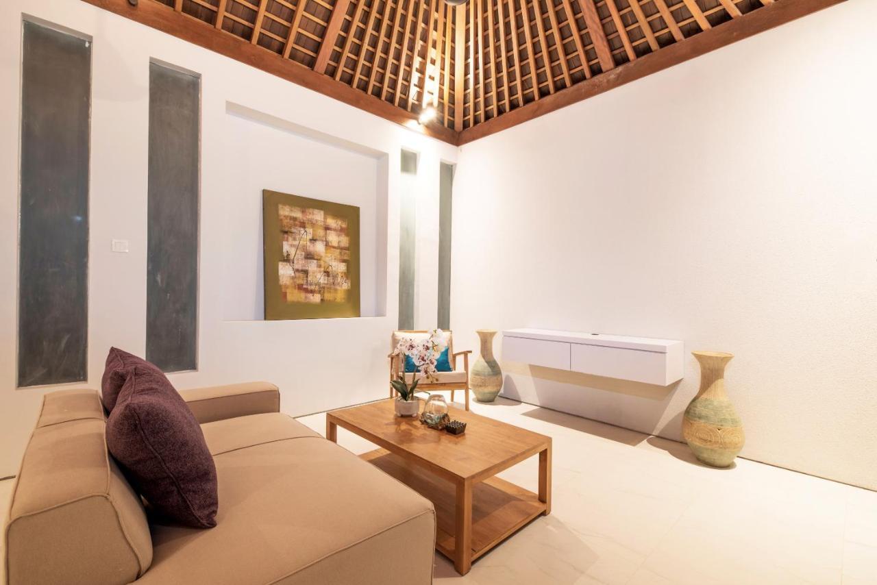 Villa Dedayuh Seminyak Exterior photo